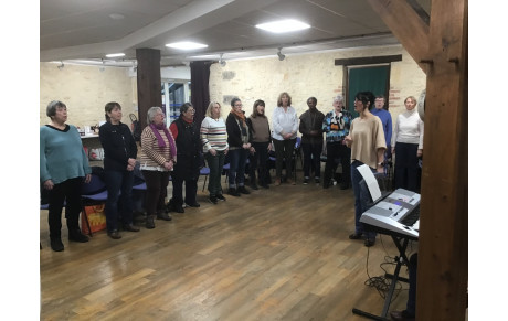 Dimanche chantant avec Laure